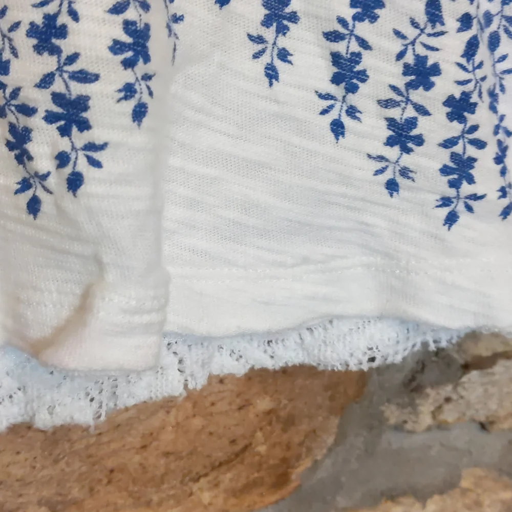 Free People white floral lace crop top